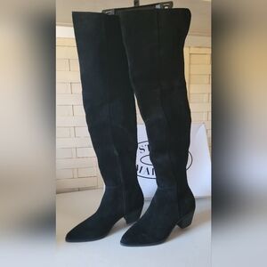 Steve Madden OTK boots Suede